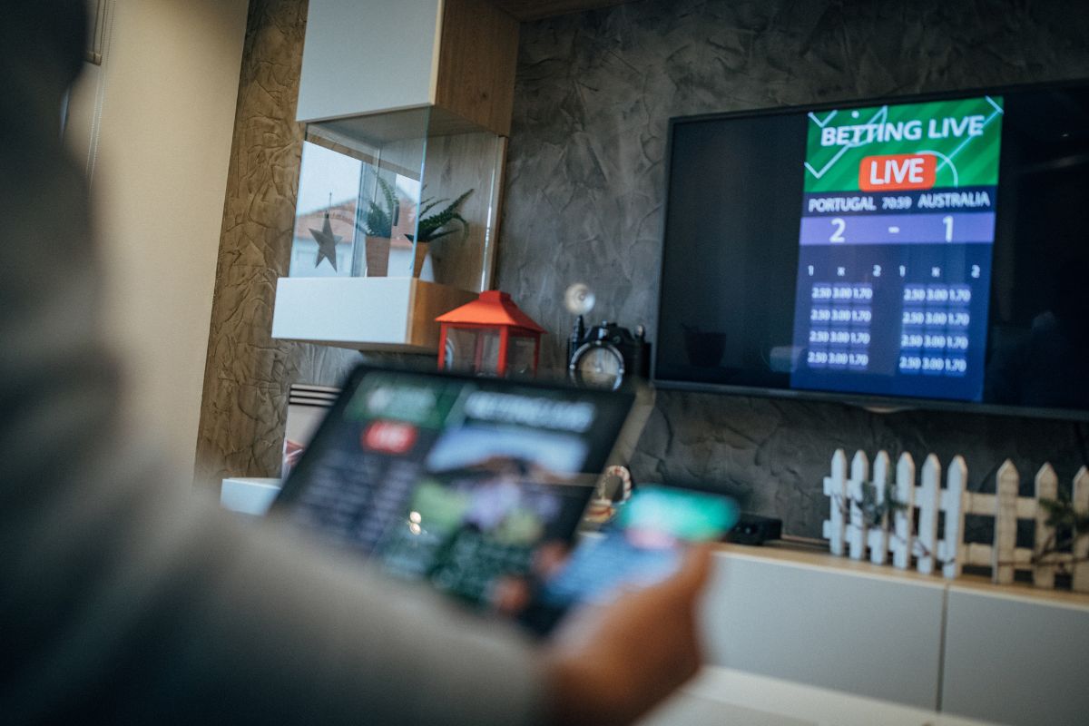 Exploring the Impact of Live Casino Games on Player Engagement